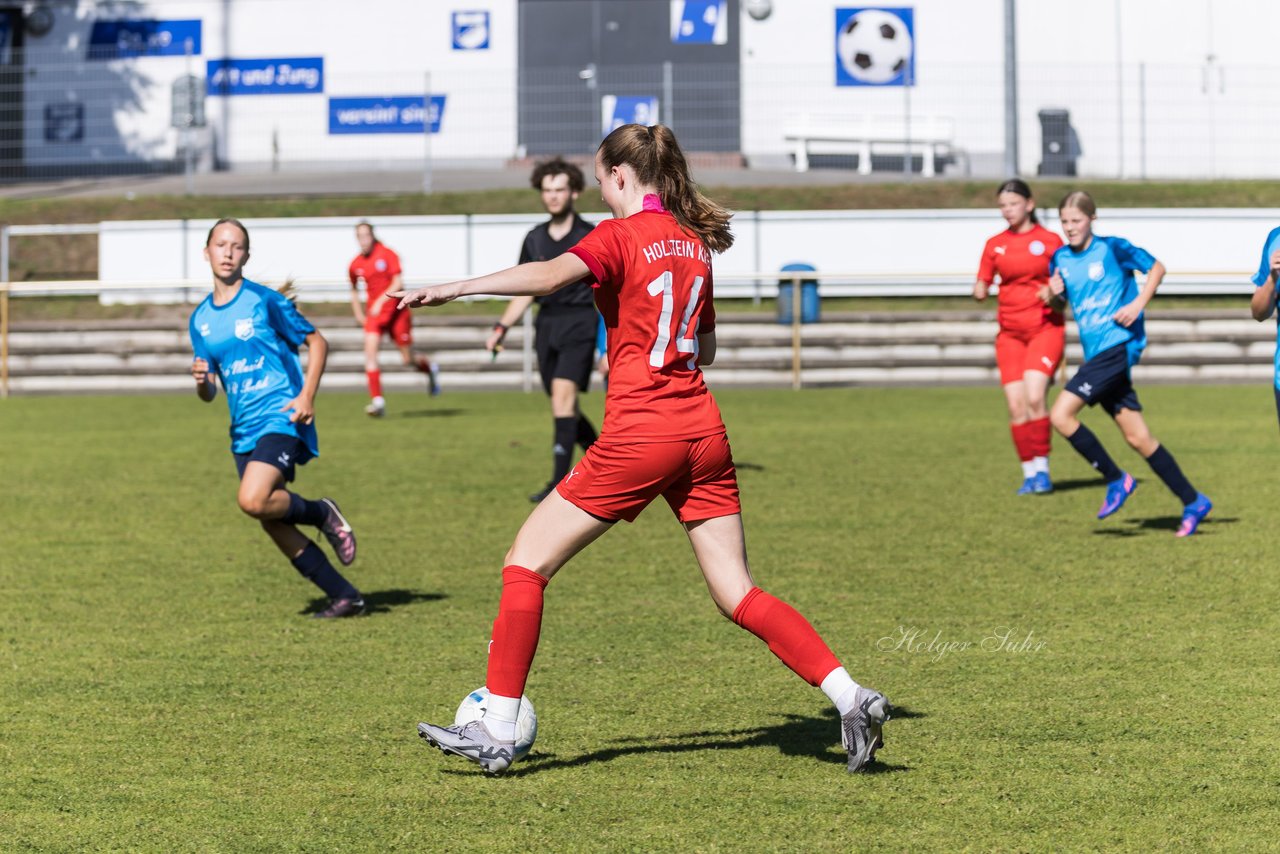 Bild 116 - wBJ TuS Rotenhof - Holstein Kiel : Ergebnis: 1:4